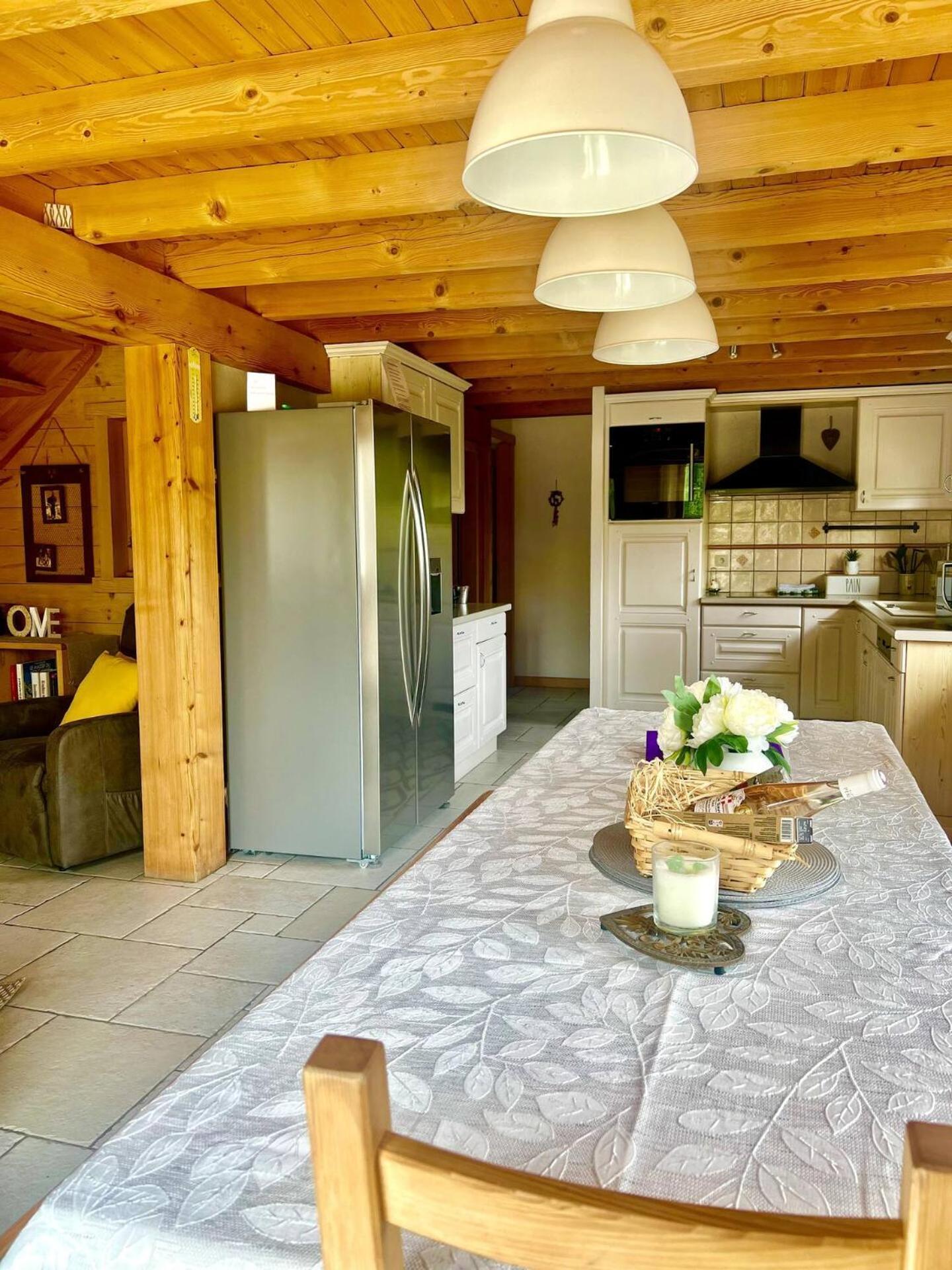 Charming Family Chalet For 8 People, With Private Hot Tub Les Clefs Экстерьер фото